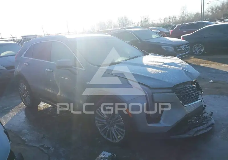 2024 Cadillac XT4 фото