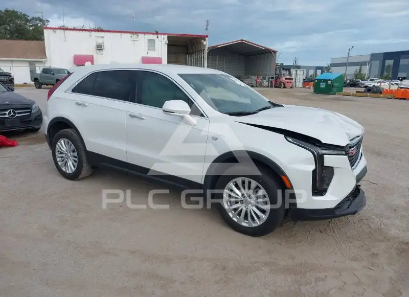 2024 Cadillac XT4 фото