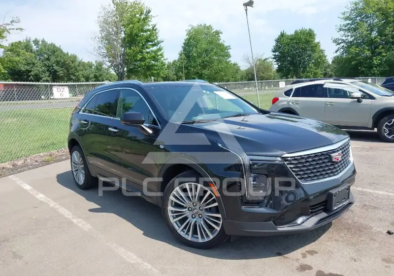 2024 Cadillac XT4 фото