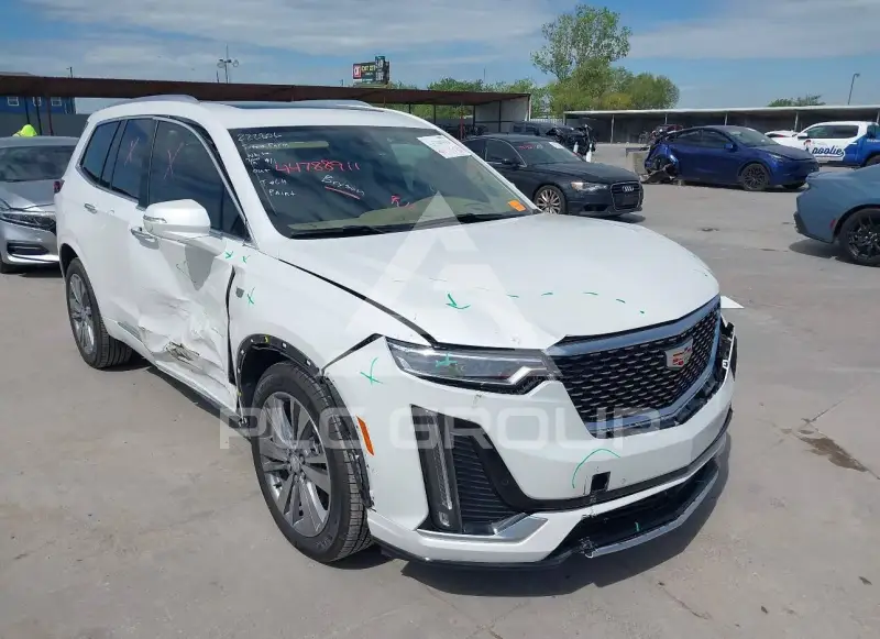 2024 Cadillac XT6 фото