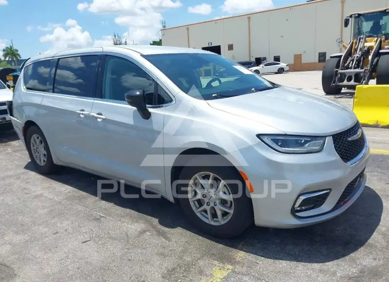 2024 Chrysler PACIFICA фото