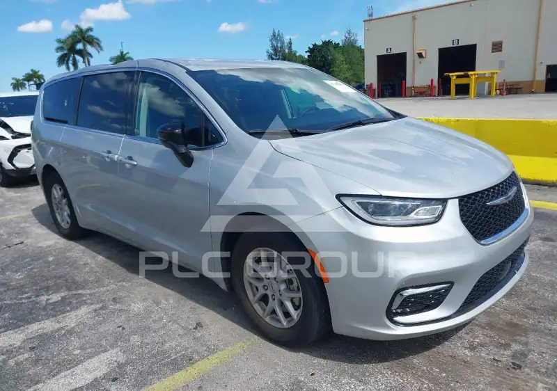 2024 Chrysler PACIFICA фото