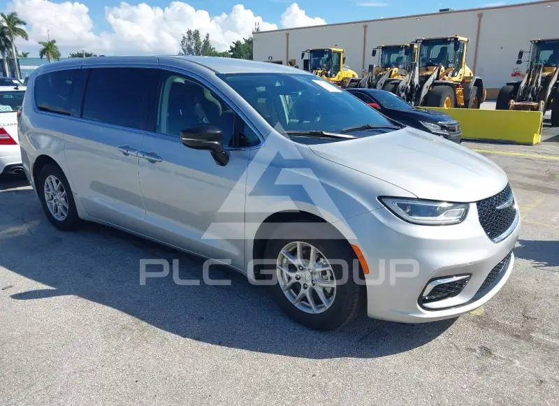 2024 Chrysler PACIFICA фото