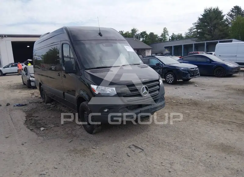 2024 Mercedes Benz Sprinter photo