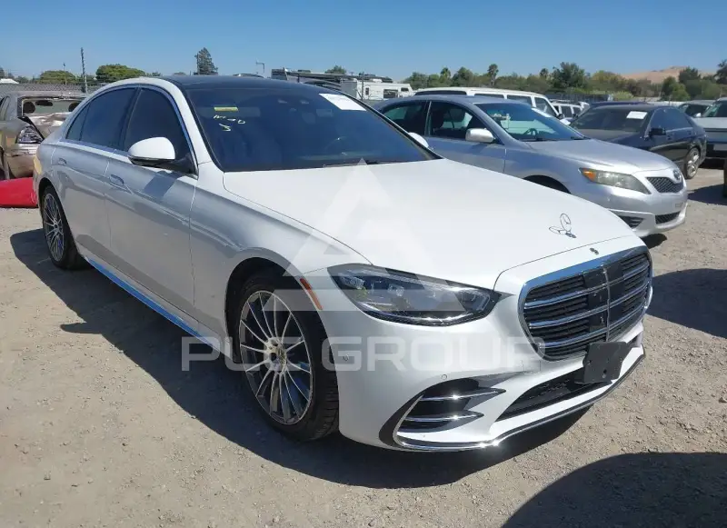 2024 Mercedes Benz S 580 photo