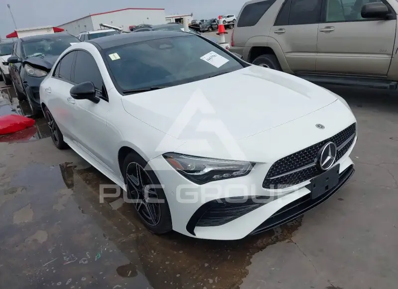 2024 Mercedes Benz Cla 250 фото
