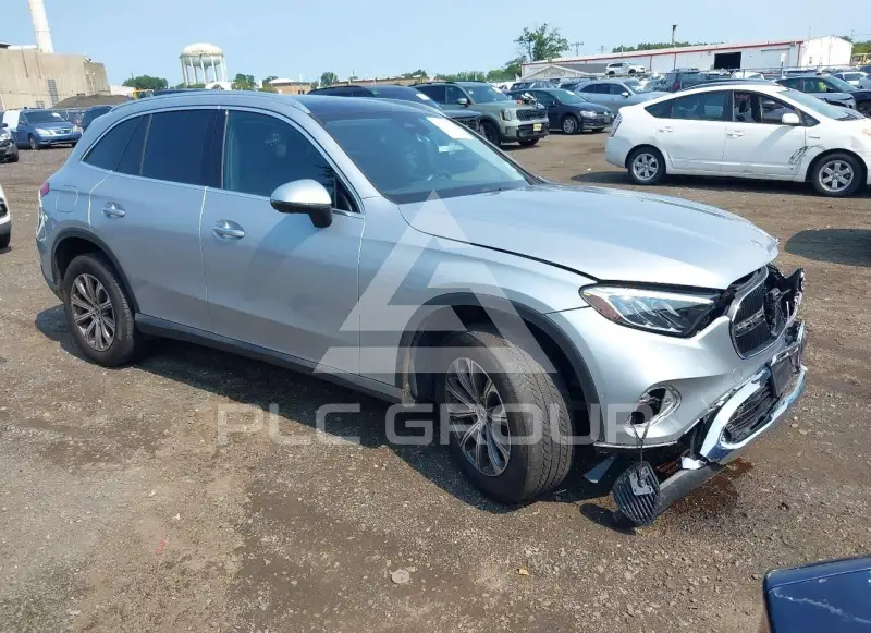 2024 Mercedes Benz GLC 300 фото