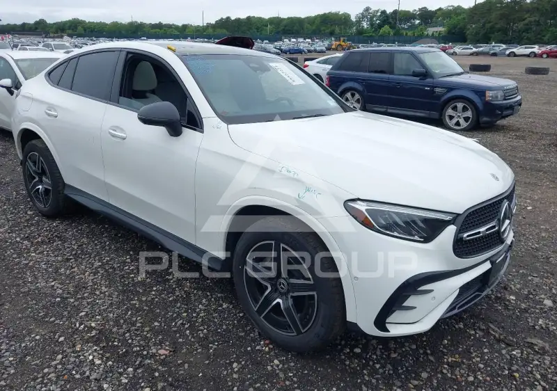 2024 Mercedes Benz GLC 300 фото