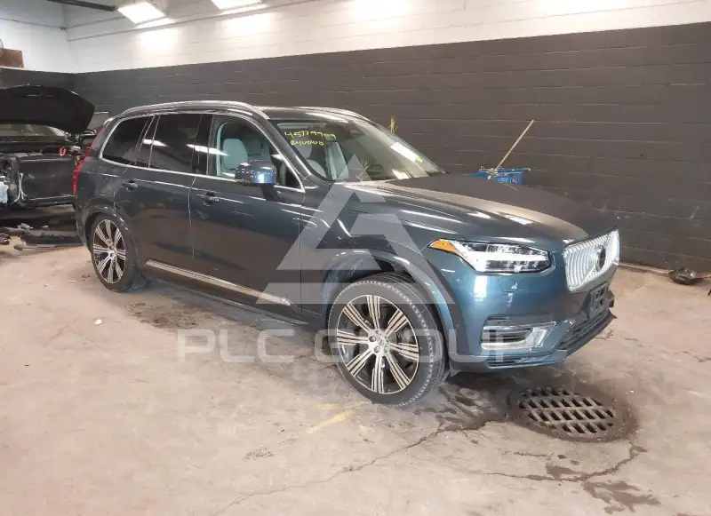 2024 Volvo XC90 фото