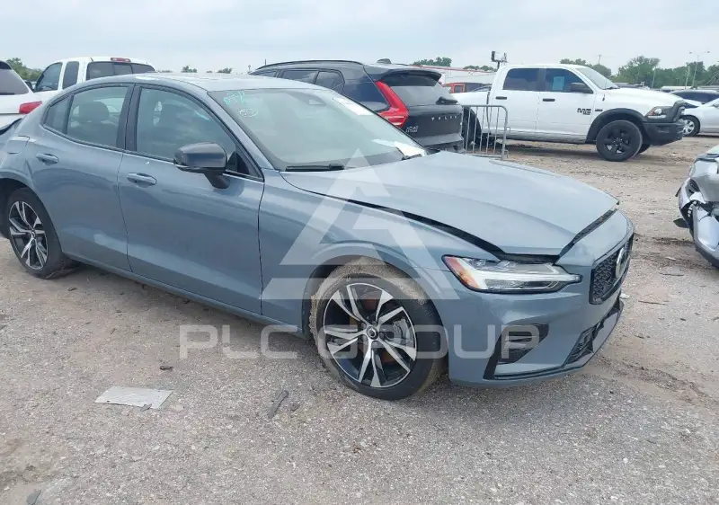 2024 Volvo S60 photo