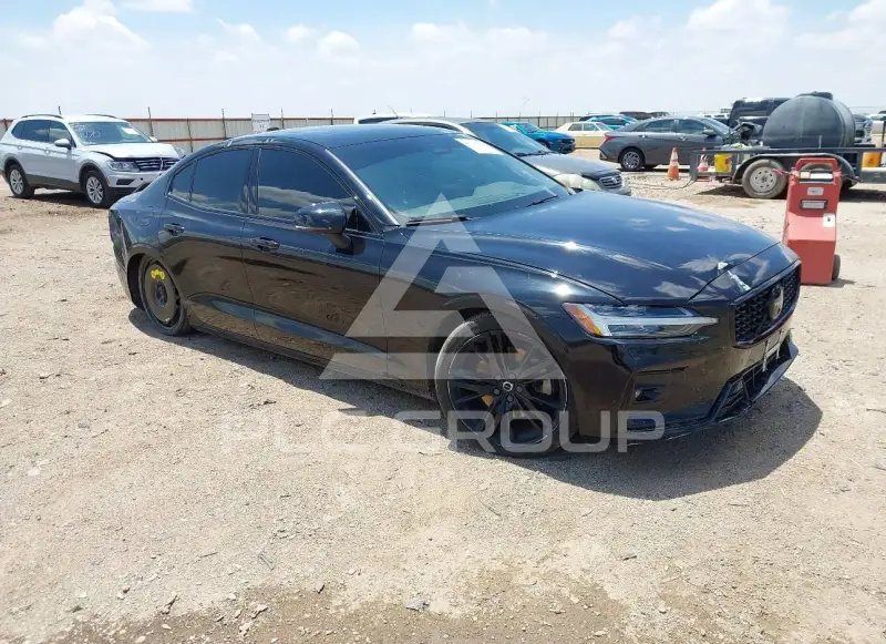 2024 Volvo S60 фото