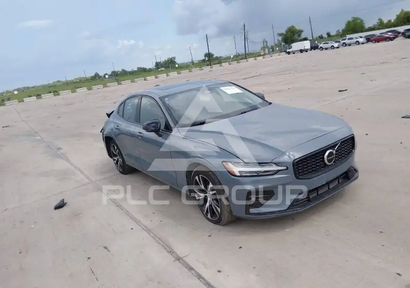 2024 Volvo S60 photo