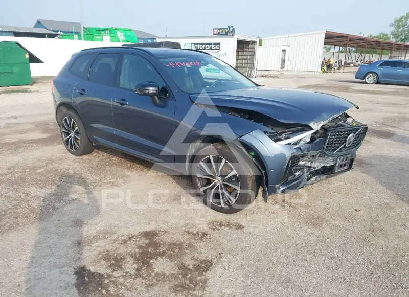 2024 Volvo XC60 photo