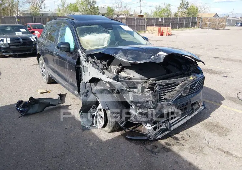 2024 Volvo XC60 photo
