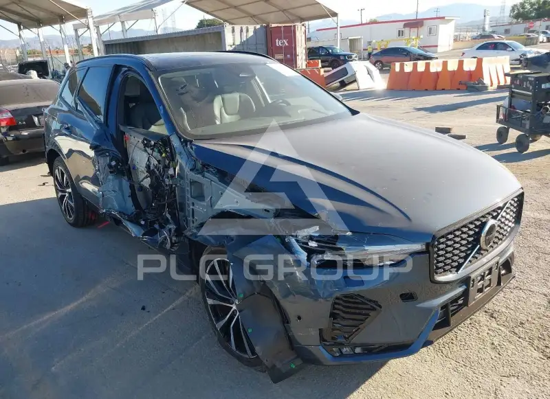 2024 Volvo XC60 фото