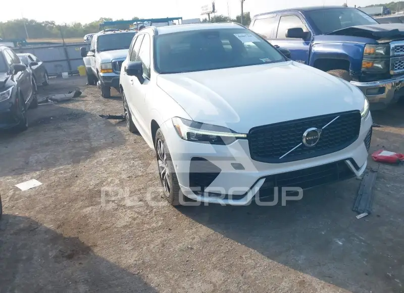 2024 Volvo XC60 photo