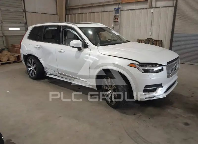 2024 Volvo XC90 photo