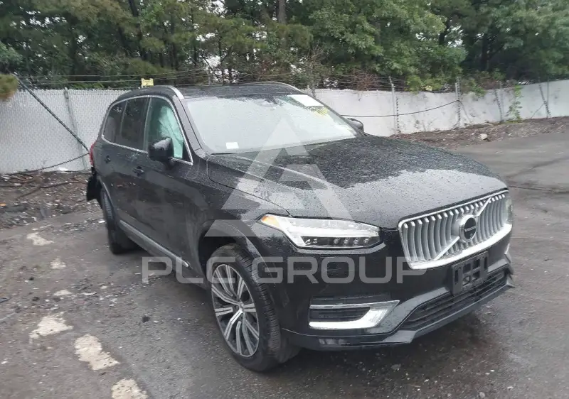 2024 Volvo XC90 фото
