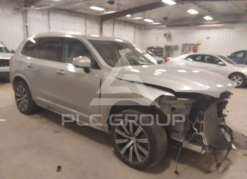 2024 Volvo XC90 фото