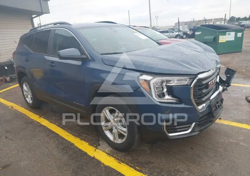 2024 GMC TERRAIN photo