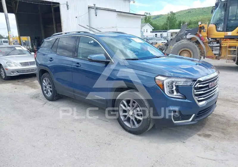 2024 GMC TERRAIN photo