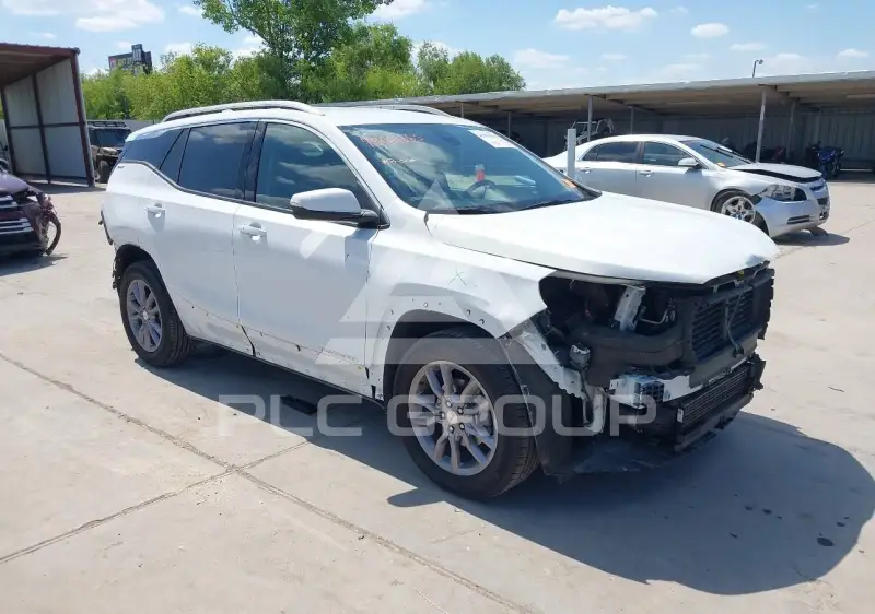 2024 GMC TERRAIN photo