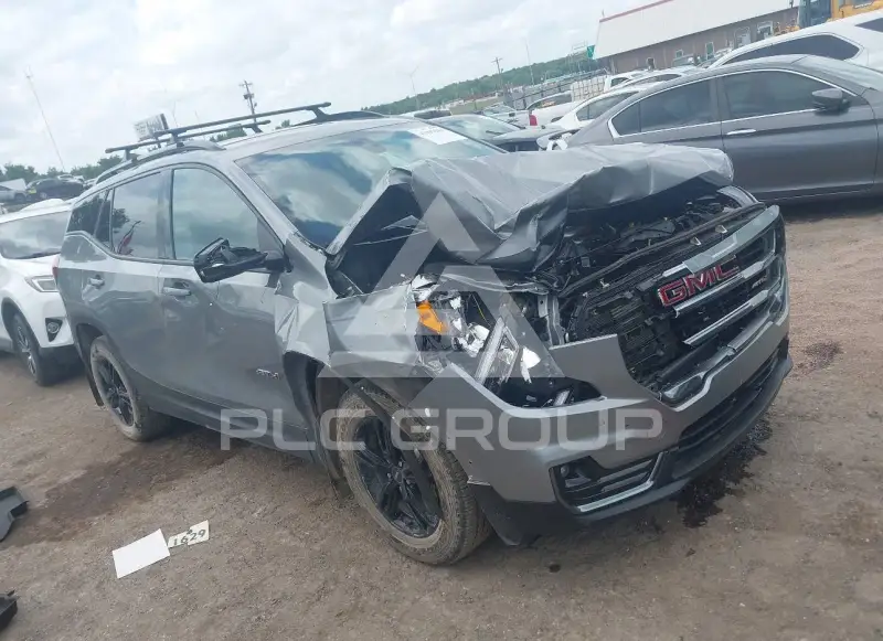 2024 GMC TERRAIN фото