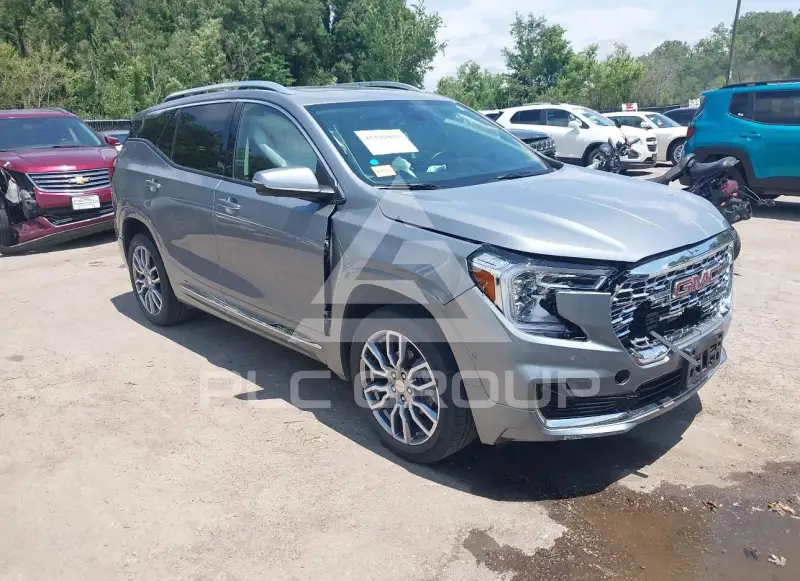2024 GMC TERRAIN фото