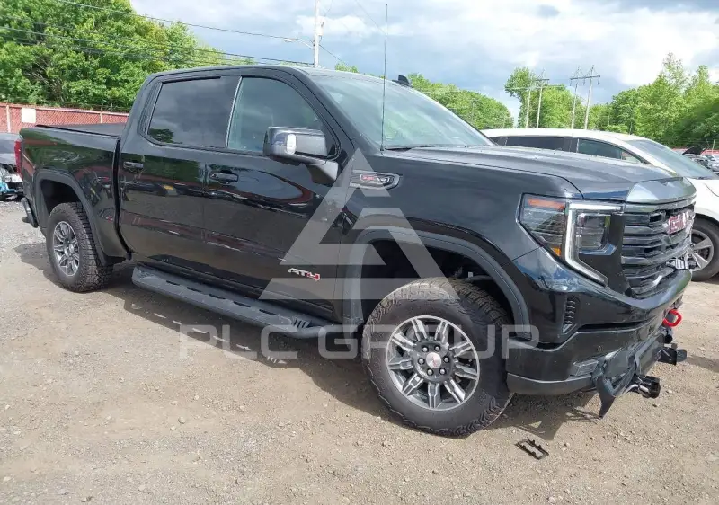 2024 GMC Sierra photo