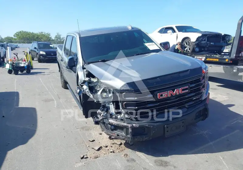 2024 GMC Sierra photo
