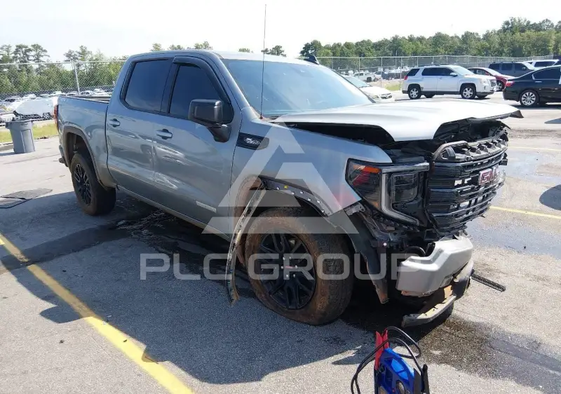2024 GMC Sierra photo