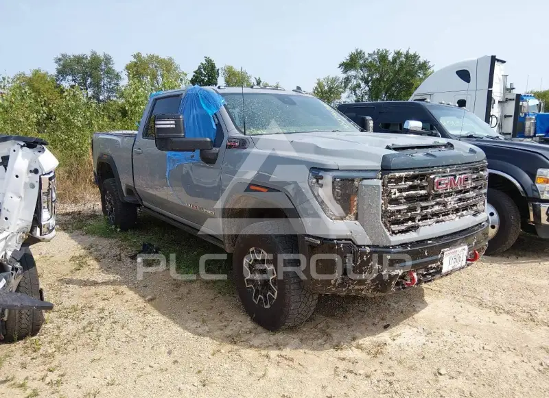 2024 GMC Sierra photo