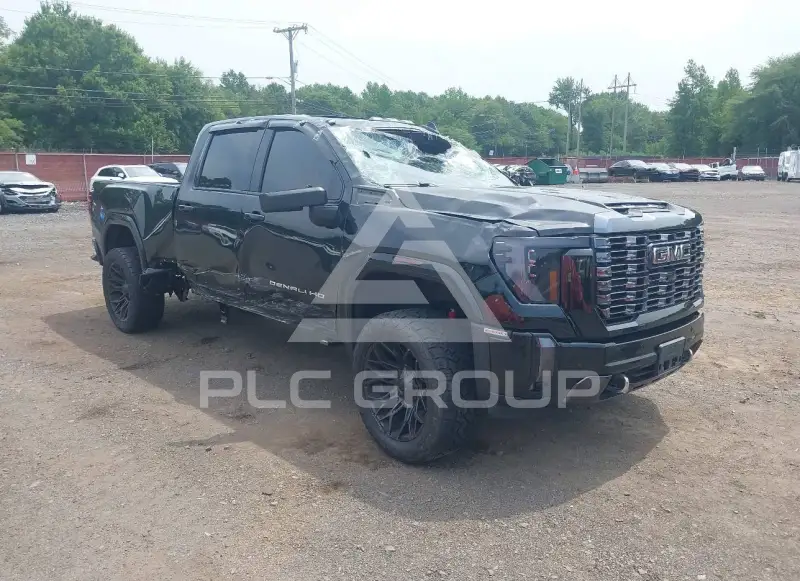 2024 GMC Sierra photo