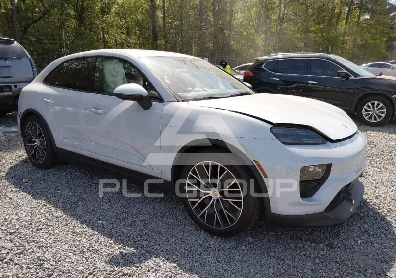 2024 Porsche MACAN фото
