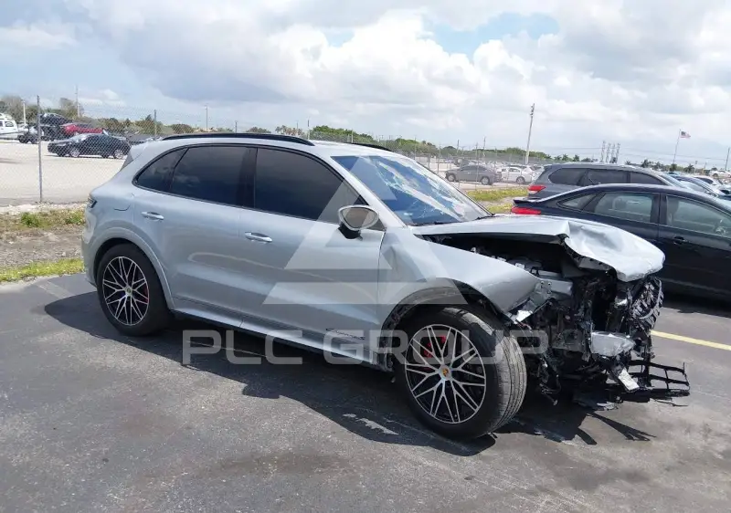 2024 Porsche Cayenne photo