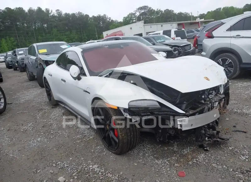 2024 Porsche Taycan photo
