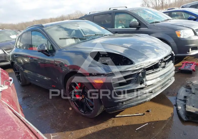 2024 Porsche MACAN photo