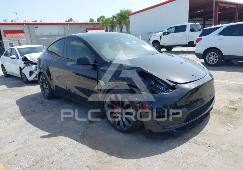 2024 Tesla Model Y фото