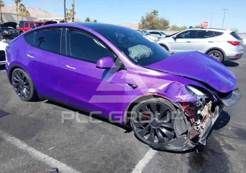 2024 Tesla Model Y фото