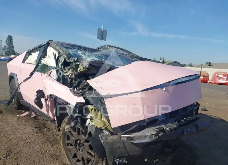 2024 Tesla Cybertruck photo