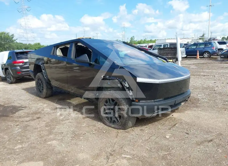 2024 Tesla Cybertruck photo