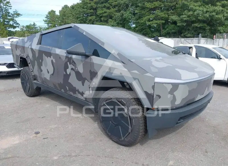 2024 Tesla Cybertruck photo