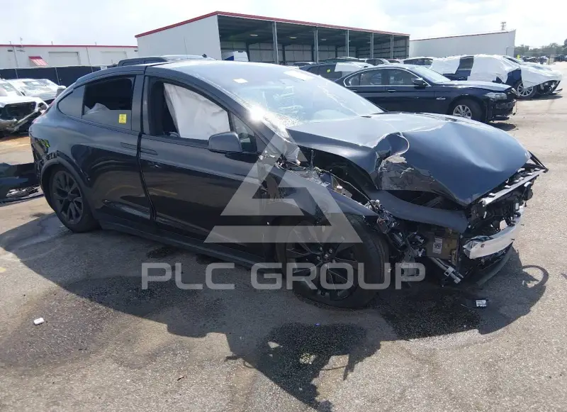 2024 Tesla Model X фото