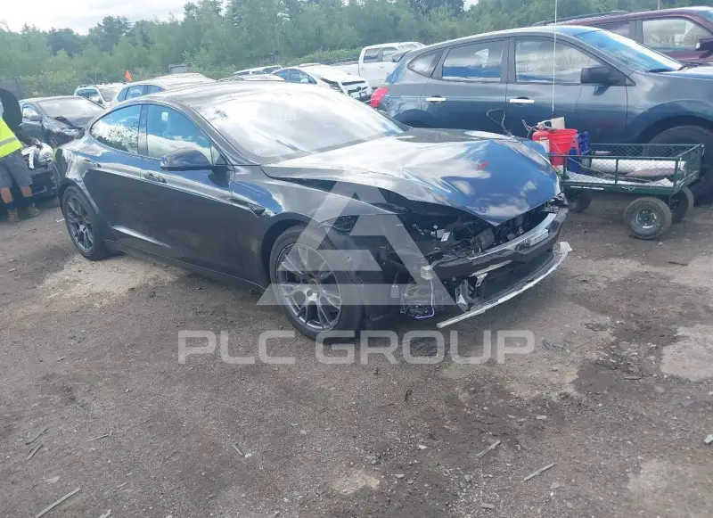 2024 Tesla Model S фото