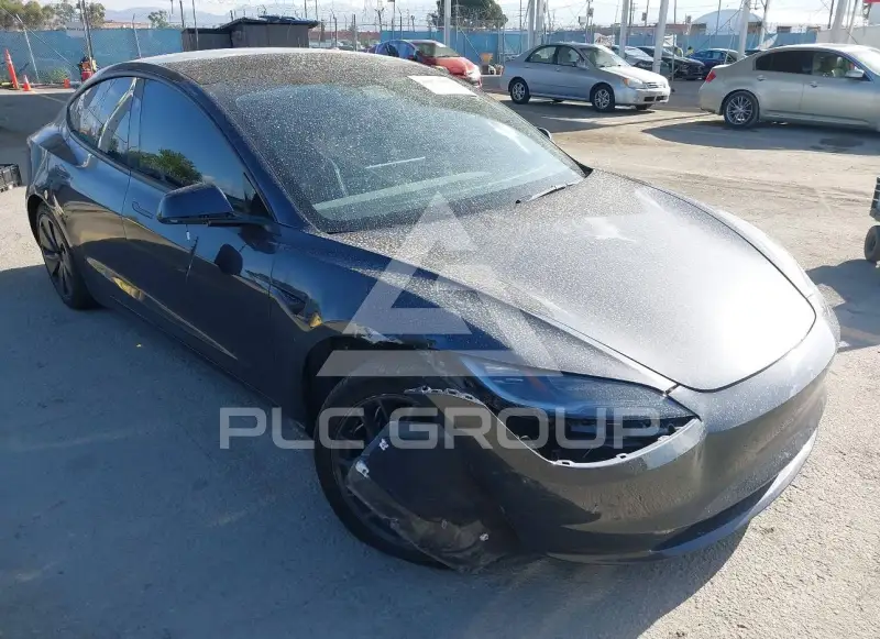 2024 Tesla Model 3 фото