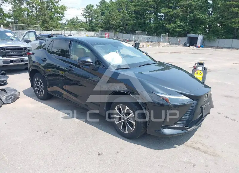 2024 Lexus RZ photo