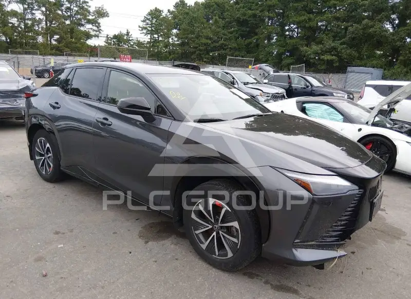 2024 Lexus RZ фото