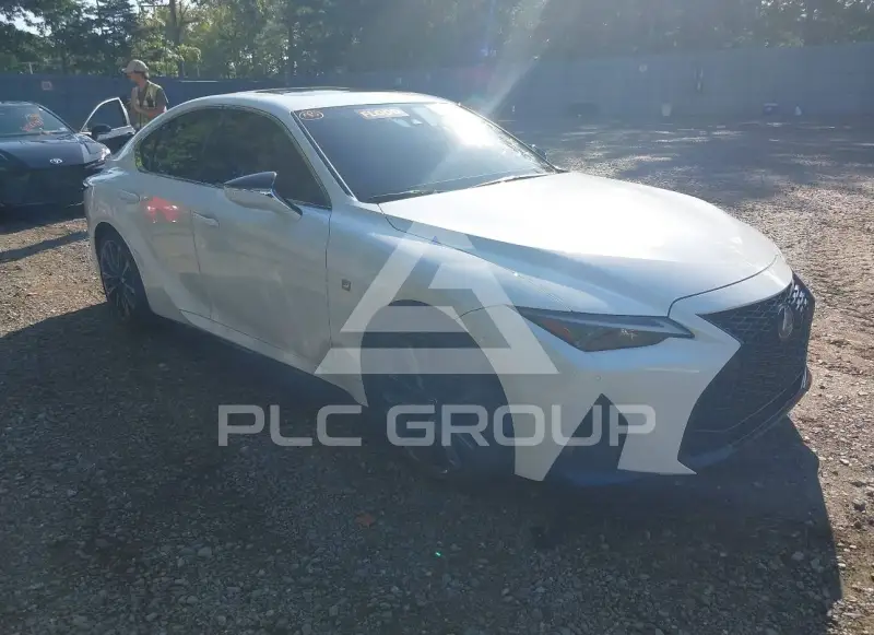 2024 Lexus IS350 фото