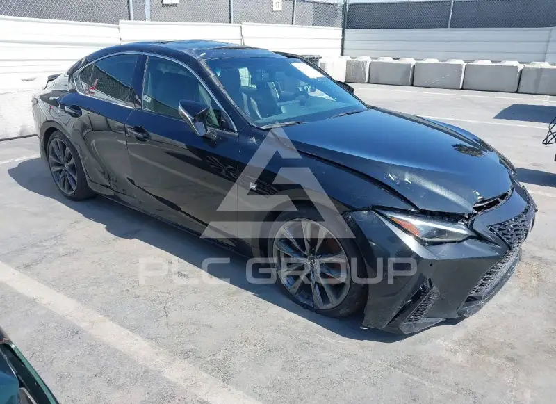 2024 Lexus IS350 фото
