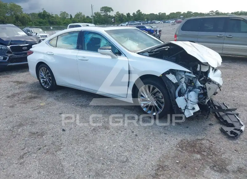 2024 Lexus ES300 фото